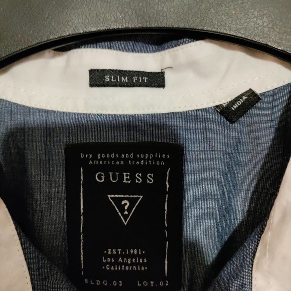 Mens Guess button up shirt large - Picture 5 of 6
